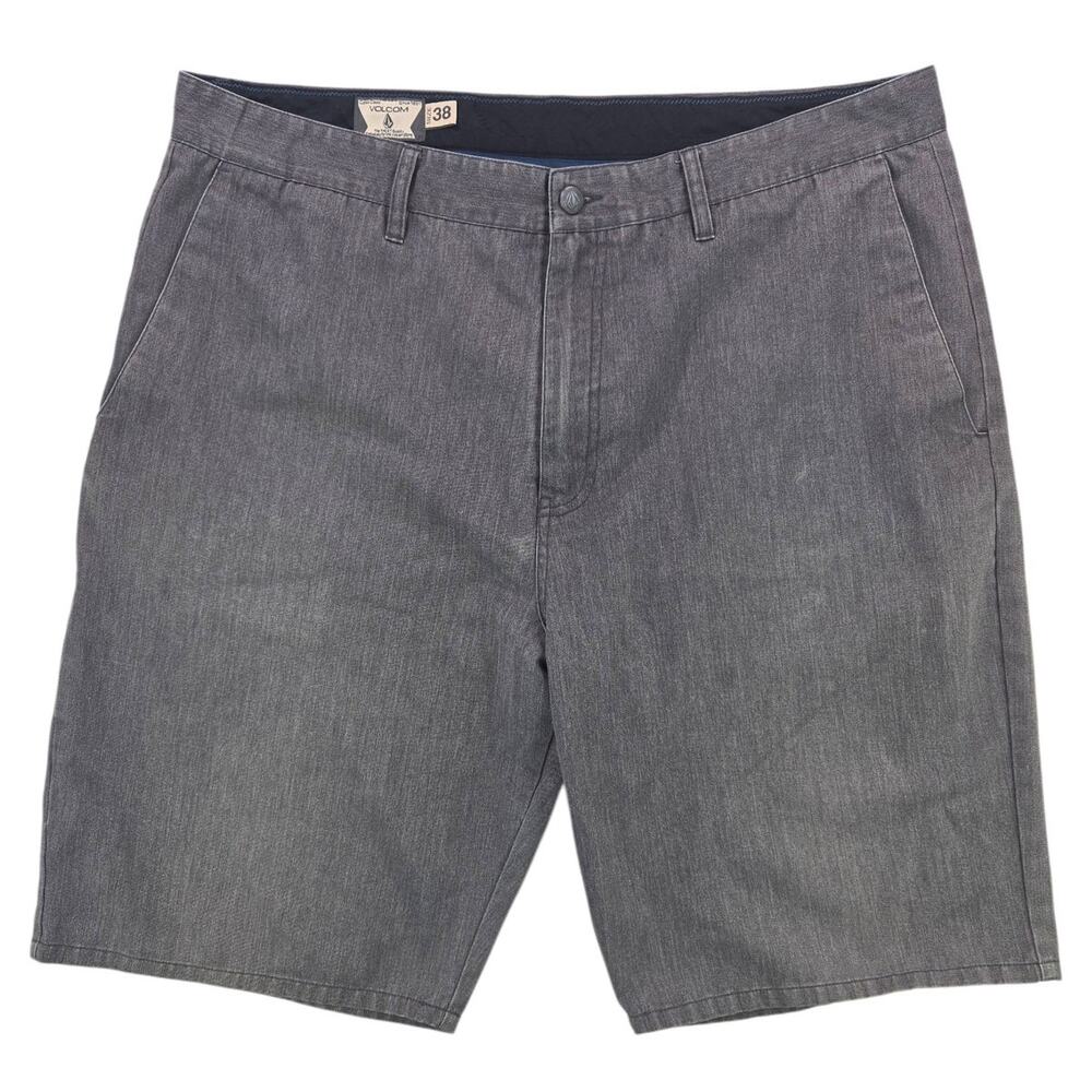 Volcom | Light Grey Flat Front 10" Shorts | Size 38